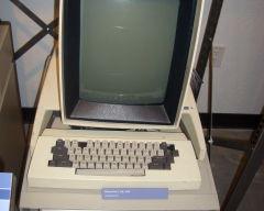 Apple. Краткая история графического интерфейса.</p>
<p>Часть первая: начало